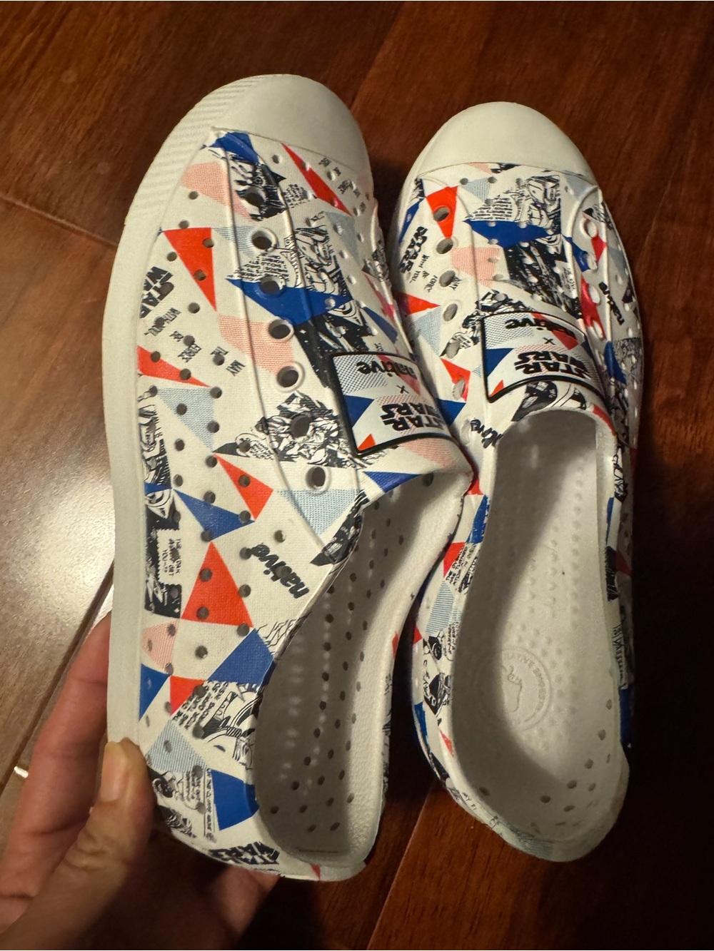 Star Wars Graphic Slip-On Sneakers in White, Blue & Red